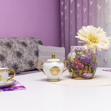 The Purple 1Bd Apartment In Plovdiv
