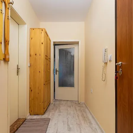 Апартаменты The Purple 1Bd Apartment In Plovdiv *